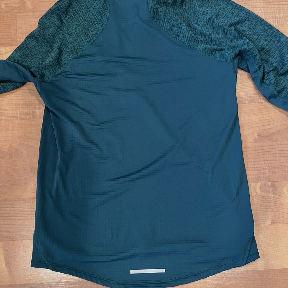 Nike running quarter zip size large - Picture 2 of 4
